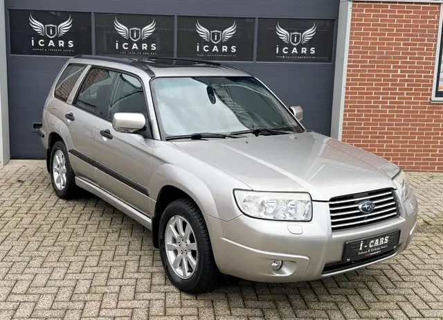 Subaru Forester 2.0 X Comfort PANO TREKHAAK DEALER ONDERHOUDEN