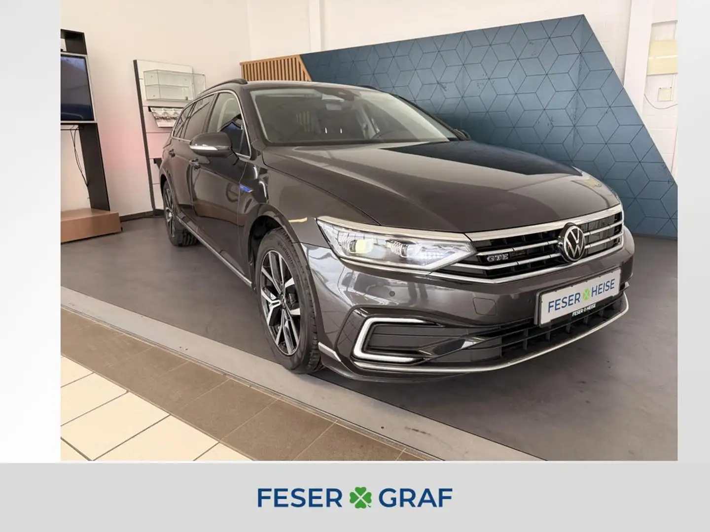 Volkswagen Passat Variant 1.4 TSI Hybrid GTE MatrixLED*Navi*Side*Lane*SHZ*Re Grau - 1