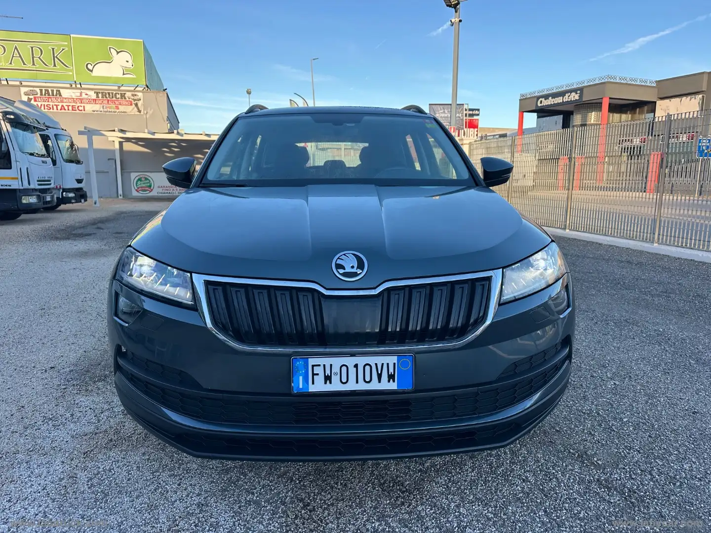 Skoda Karoq 1.6 TDI SCR SportLine - 2