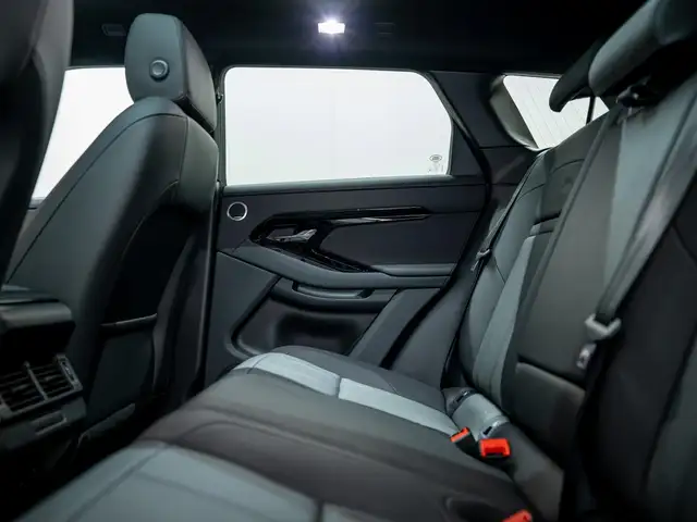 Land Rover Range Rover Evoque view 27