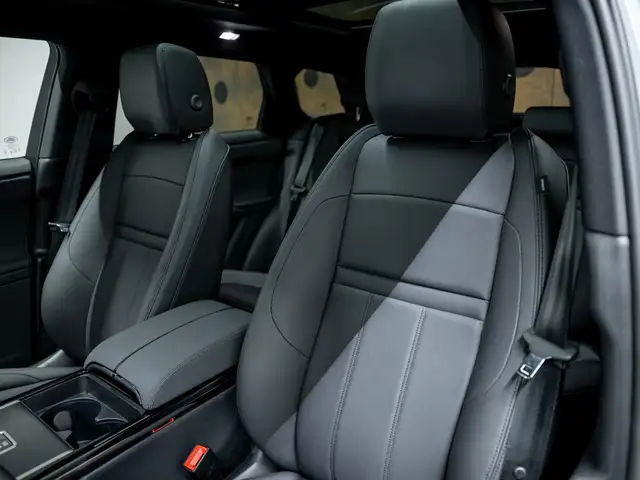 Land Rover Range Rover Evoque view 17