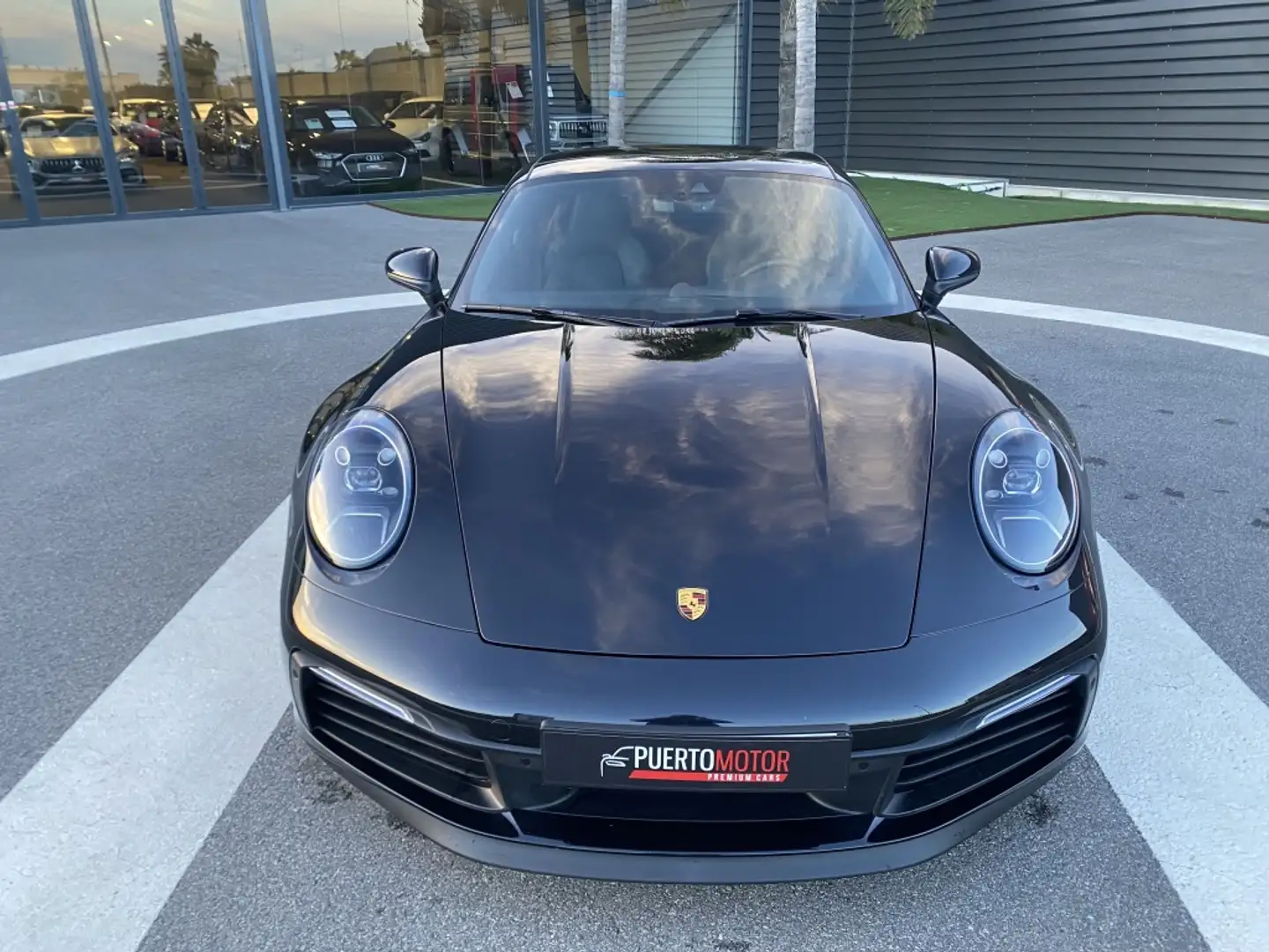 Porsche 992 Carrera 4S Coupé Negro - 2