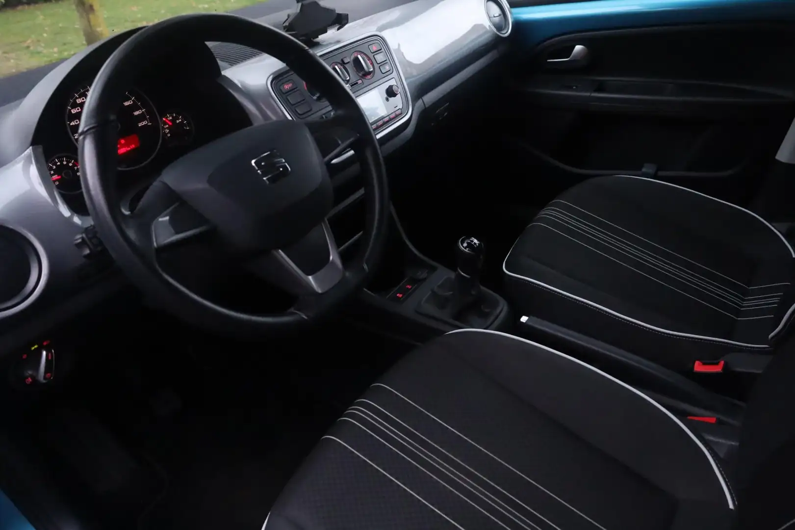 SEAT Mii 1.0 Sport Intense | Uniek | Lichtmetaal | Slechts Blauw - 2