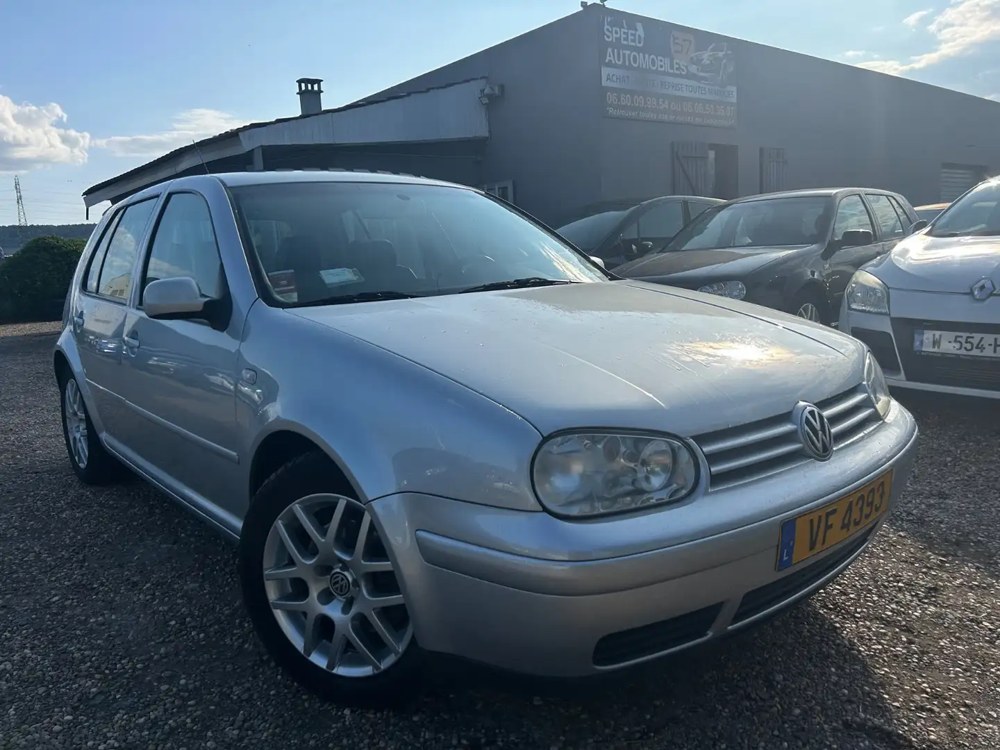Volkswagen Golf Standard Argent - 1