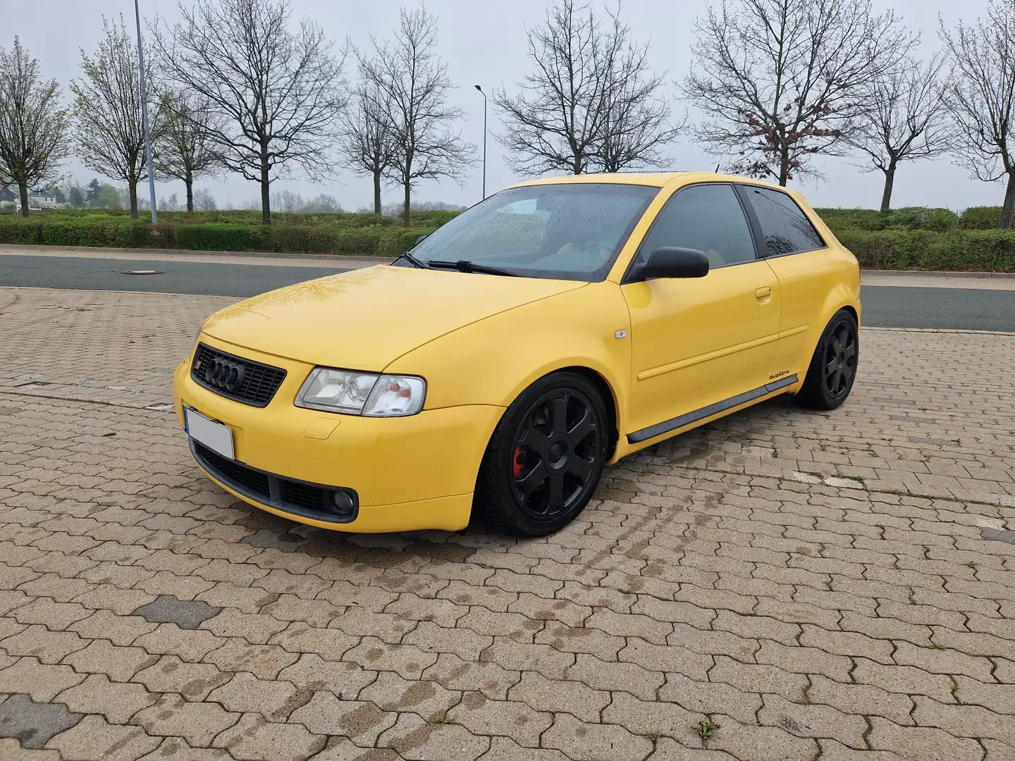 Audi S3 S3 1.8 T quattro Gelb - 1