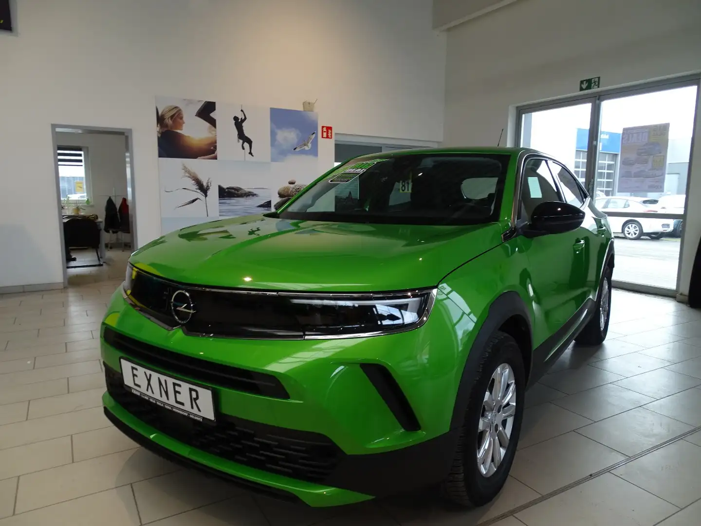 Opel Mokka-E EDITION LED+Navi+SHZ+Winterp.+Kam.+LM Grün - 2