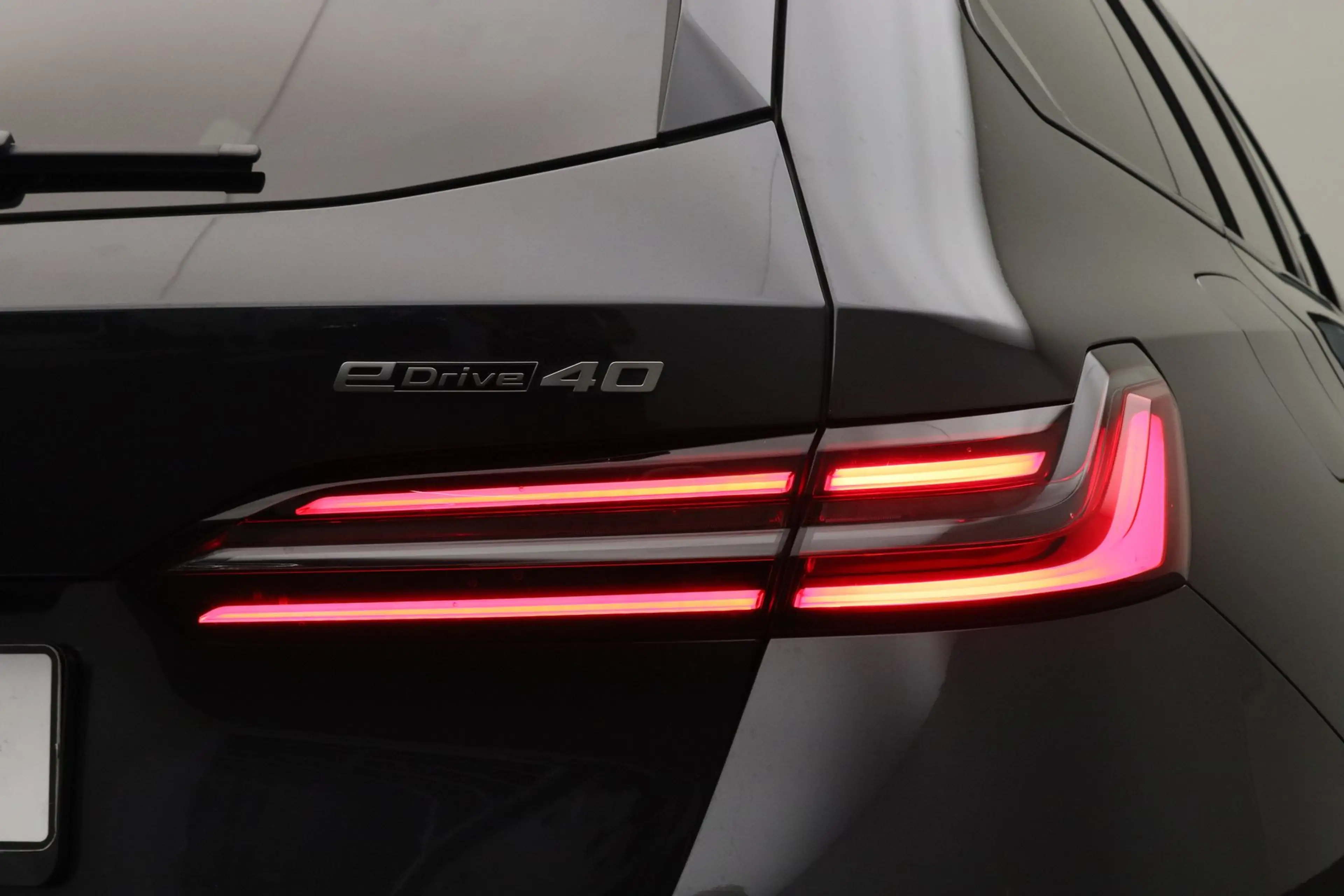 BMW i5 Touring eDrive40 M Sport Pro Edition 84 kWh | Trek — photo 7