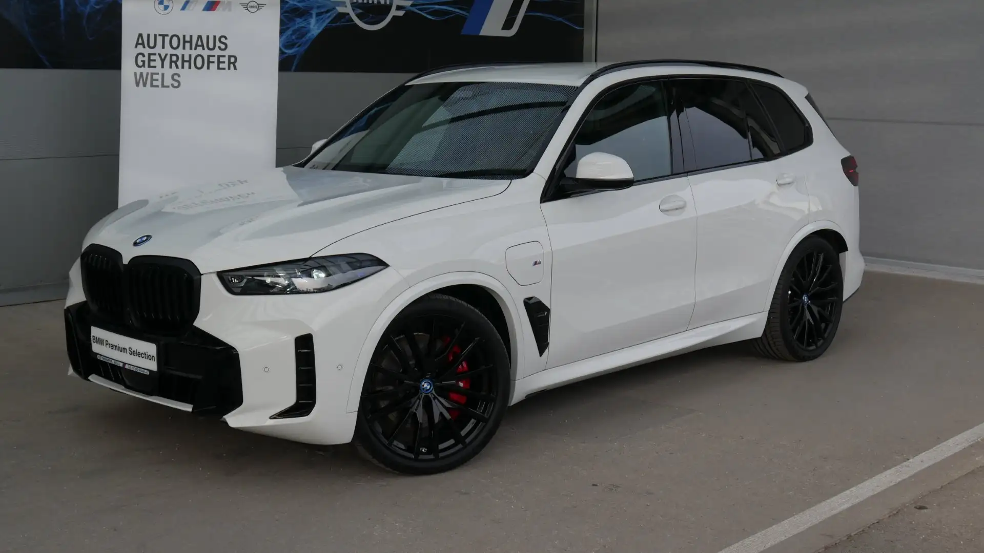 BMW X5 xDrive50e Weiß - 1