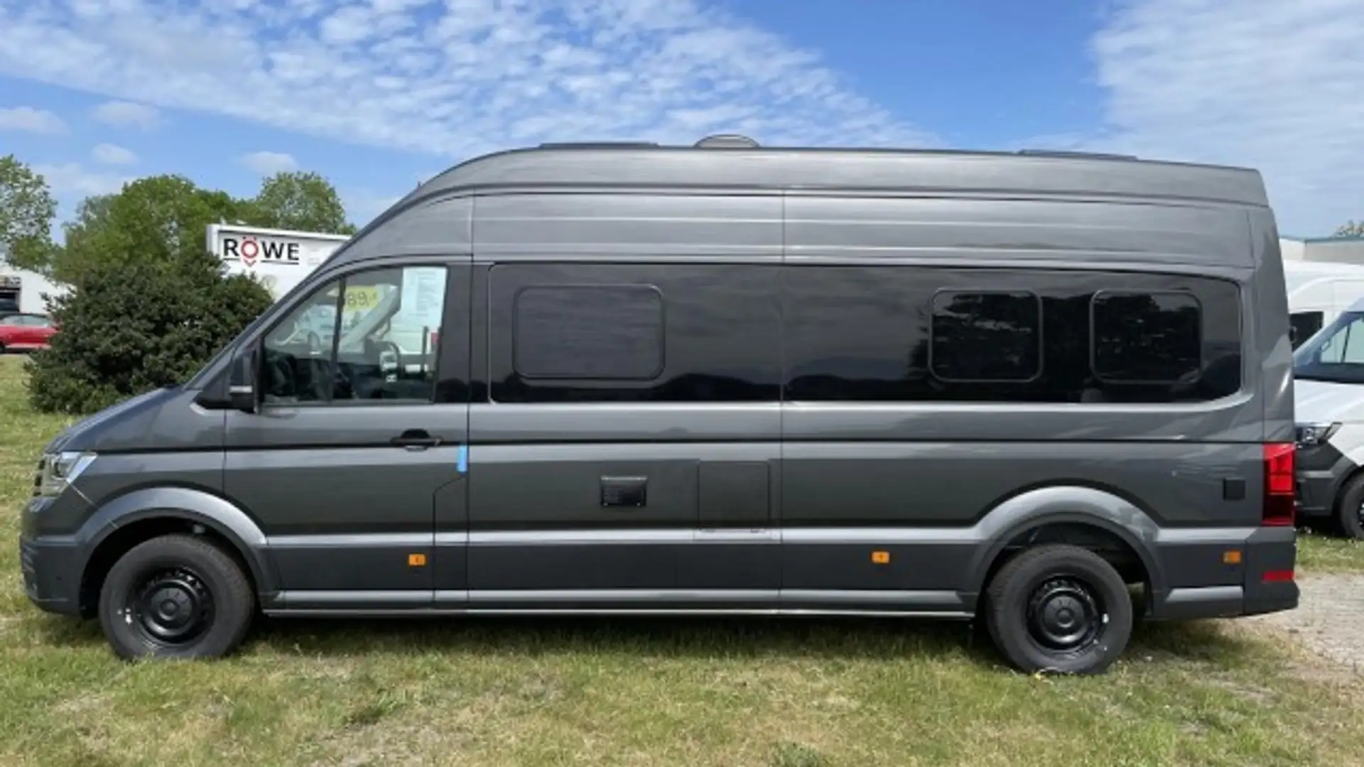 Volkswagen Crafter Grand California 680 Solar Dieselheizung Klima Gris - 2