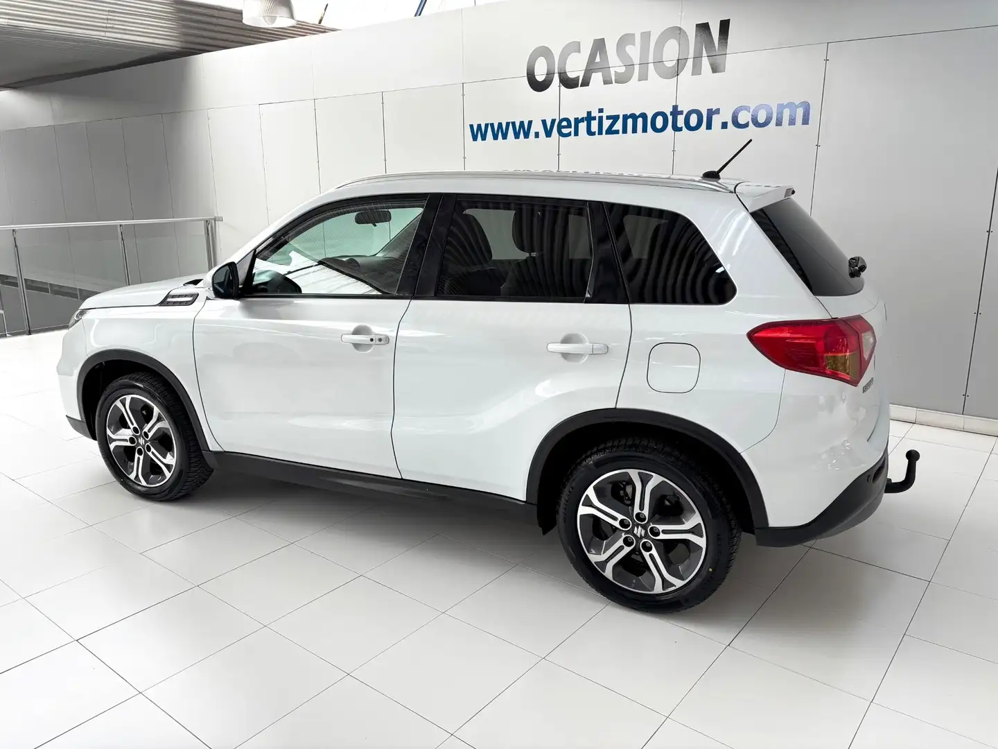 Suzuki Vitara 1.6DDiS GLX 4WD Wit - 2