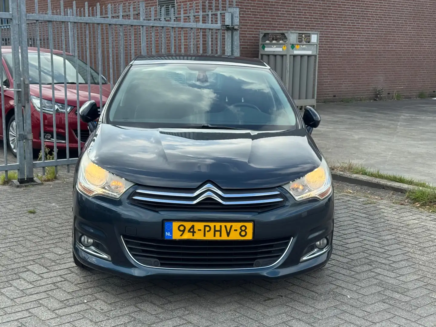 Citroen C4 1.6 VTi Exclusive 120PK 5 deurs! Airco l Cruise l Blau - 2