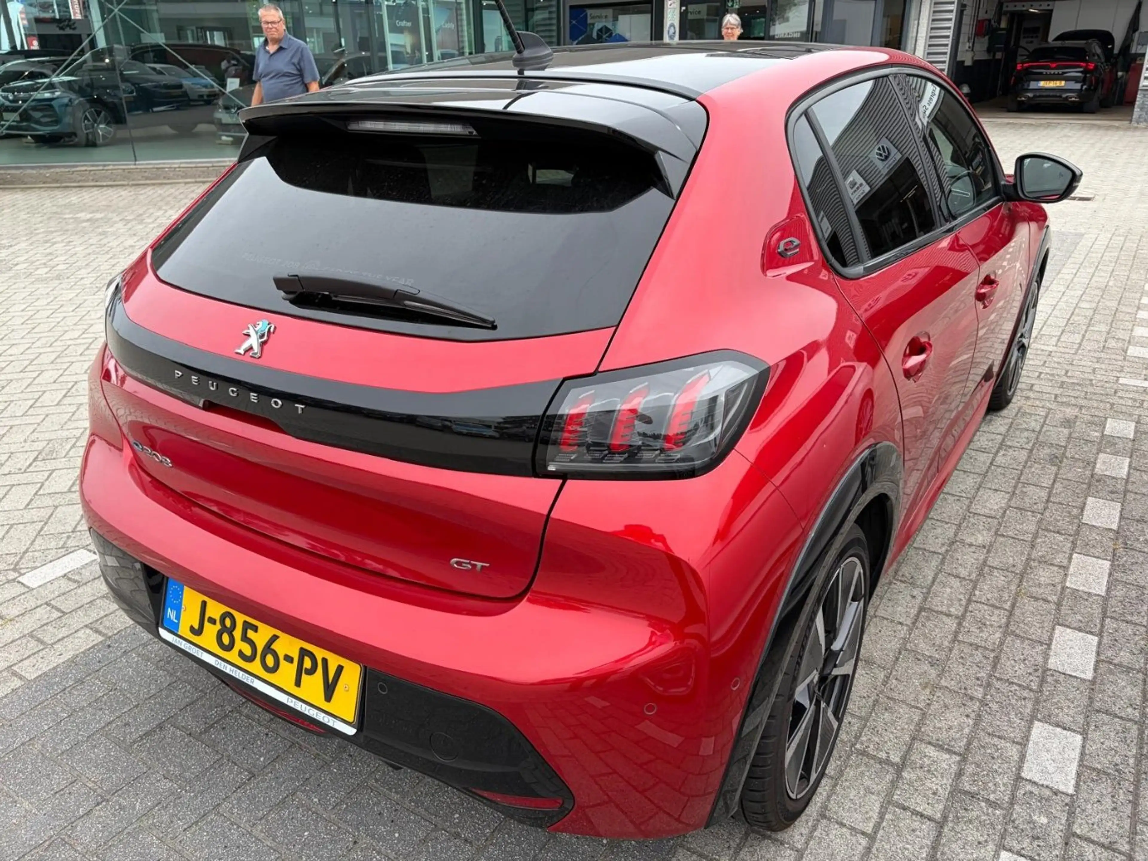 Peugeot e-208 EV GT 350 50 kWh Panorama Dak | Leder/Alcantara | — photo 10