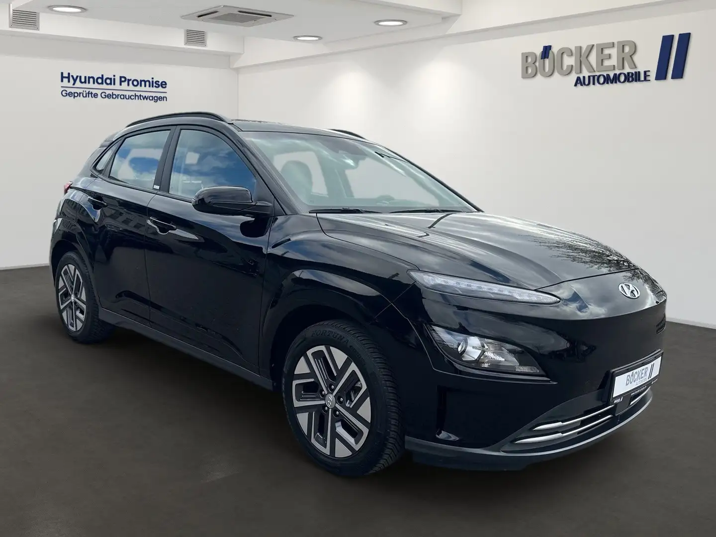 Hyundai KONA 39,2 kWh EV Select OBC ACC Bluetooth Klima Schwarz - 2