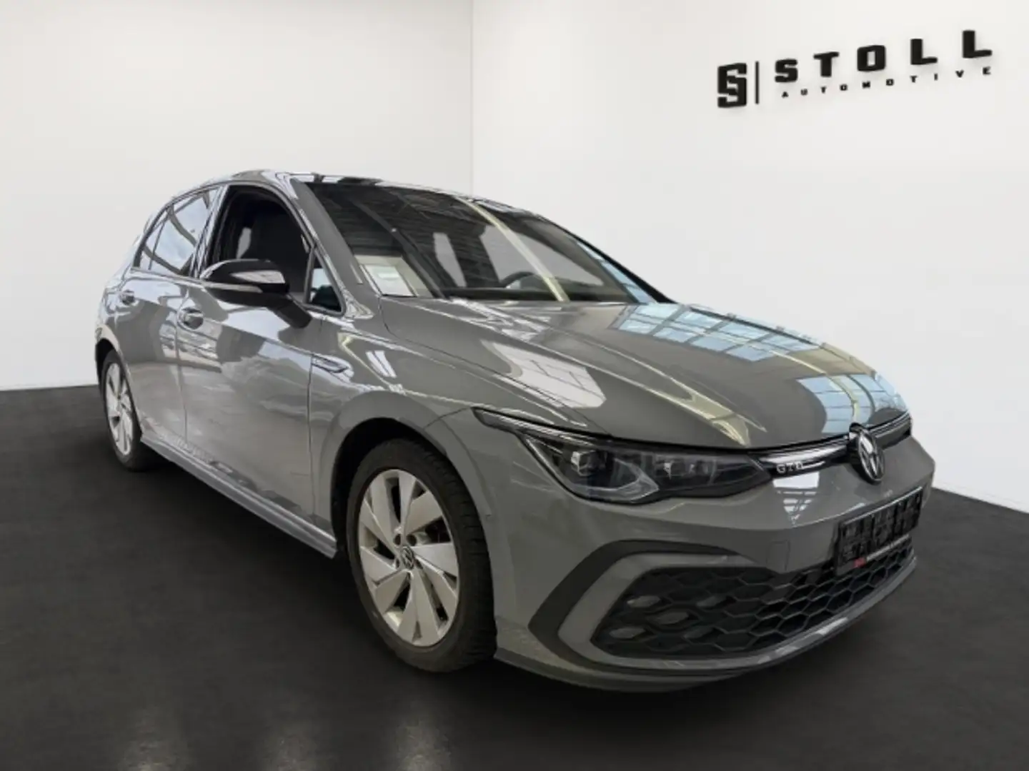 Volkswagen Golf VIII 2.0 TDI GTD BlackStyle+Pano+Leder+++ Grau - 2