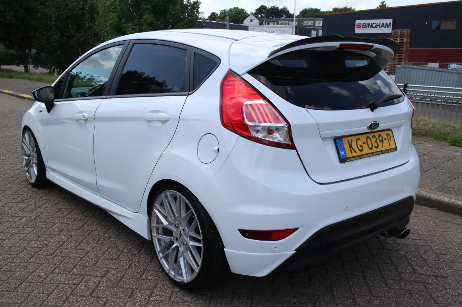 Ford Fiesta 1.0 EcoBoost ST Line_4950 EXPORT PRIJS! NL PRIJS_7 Blanc - 2