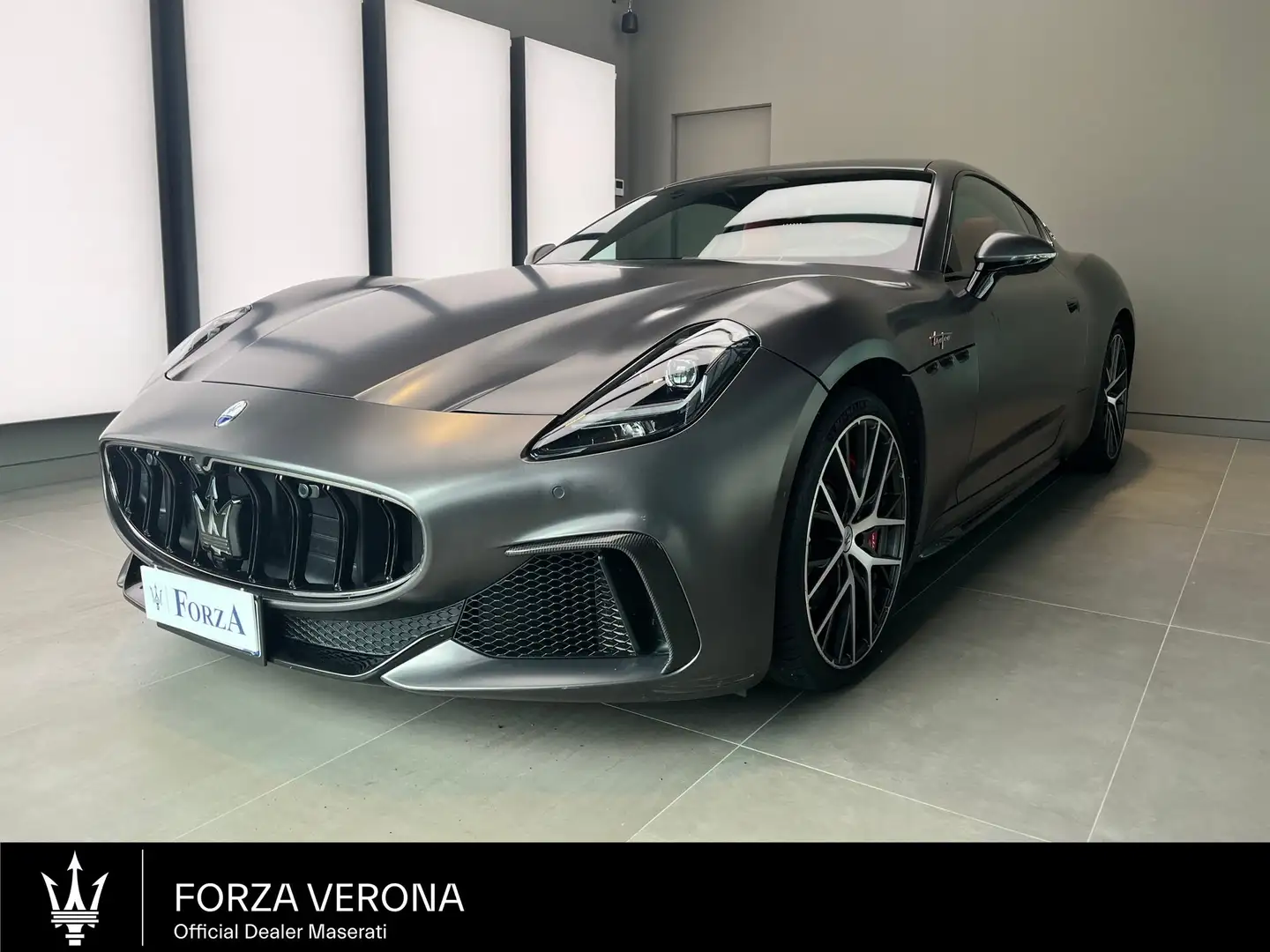 Maserati GranTurismo Granturismo 3.0 Trofeo awd auto IVA DEDUCIBILE Grigio - 1