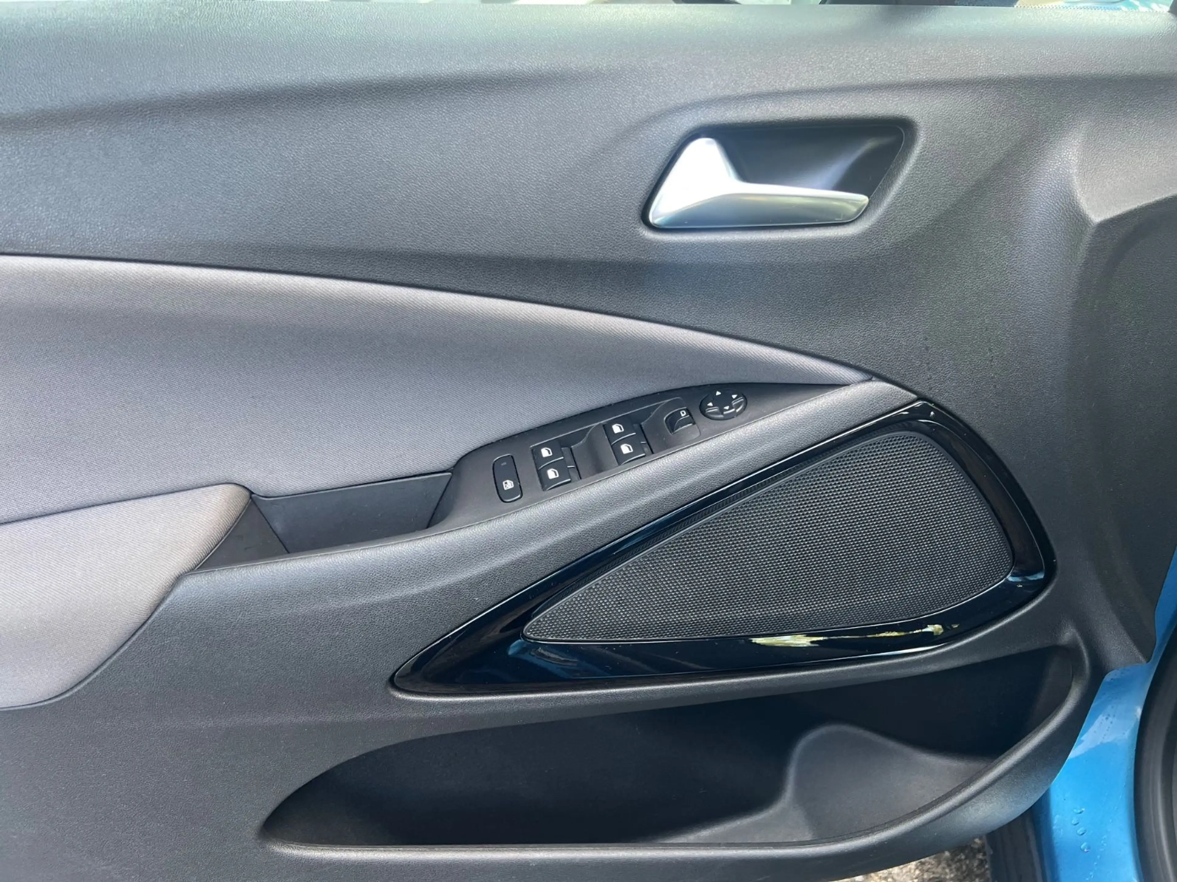 Opel Crossland X 120 Jahre"Klimaaut."Navi"Kamera" — photo 11