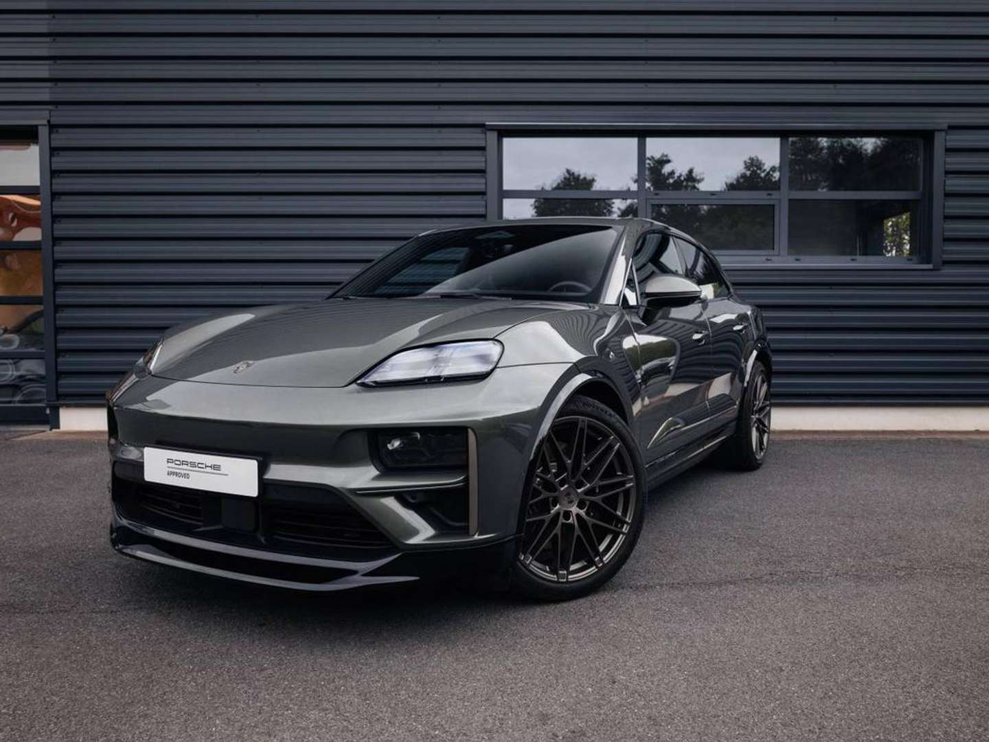 Porsche Macan I Turbo -  - Joinsteer - #1