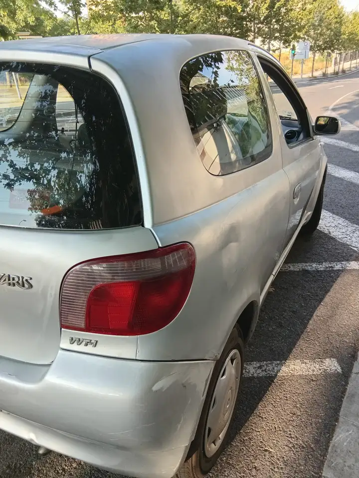 Toyota Yaris 1.0 Luna, foto 10