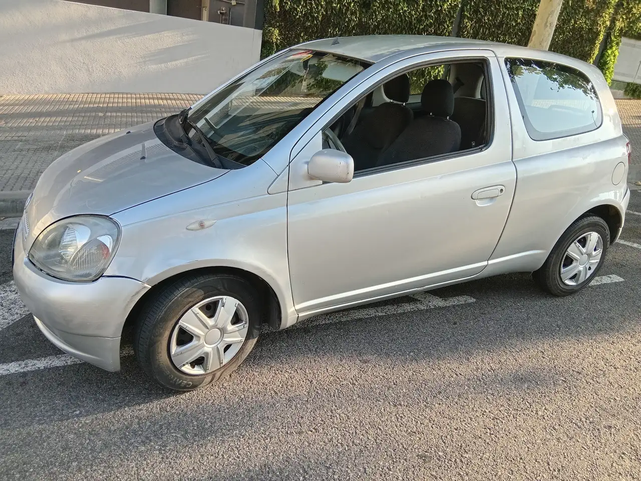 Toyota Yaris 1.0 Luna, foto 12