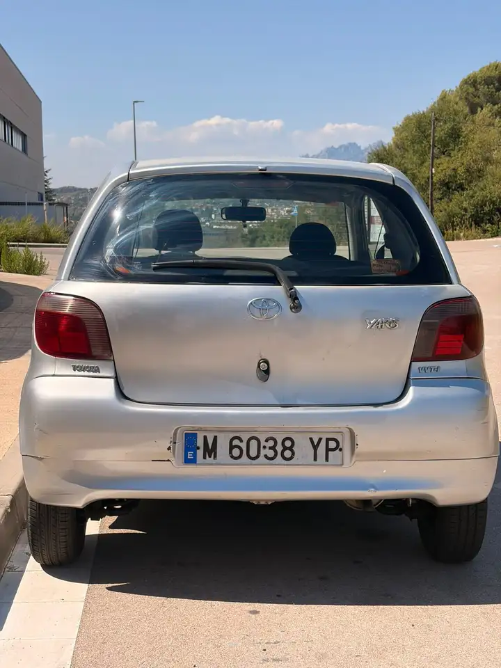 Toyota Yaris 1.0 Luna, foto 5