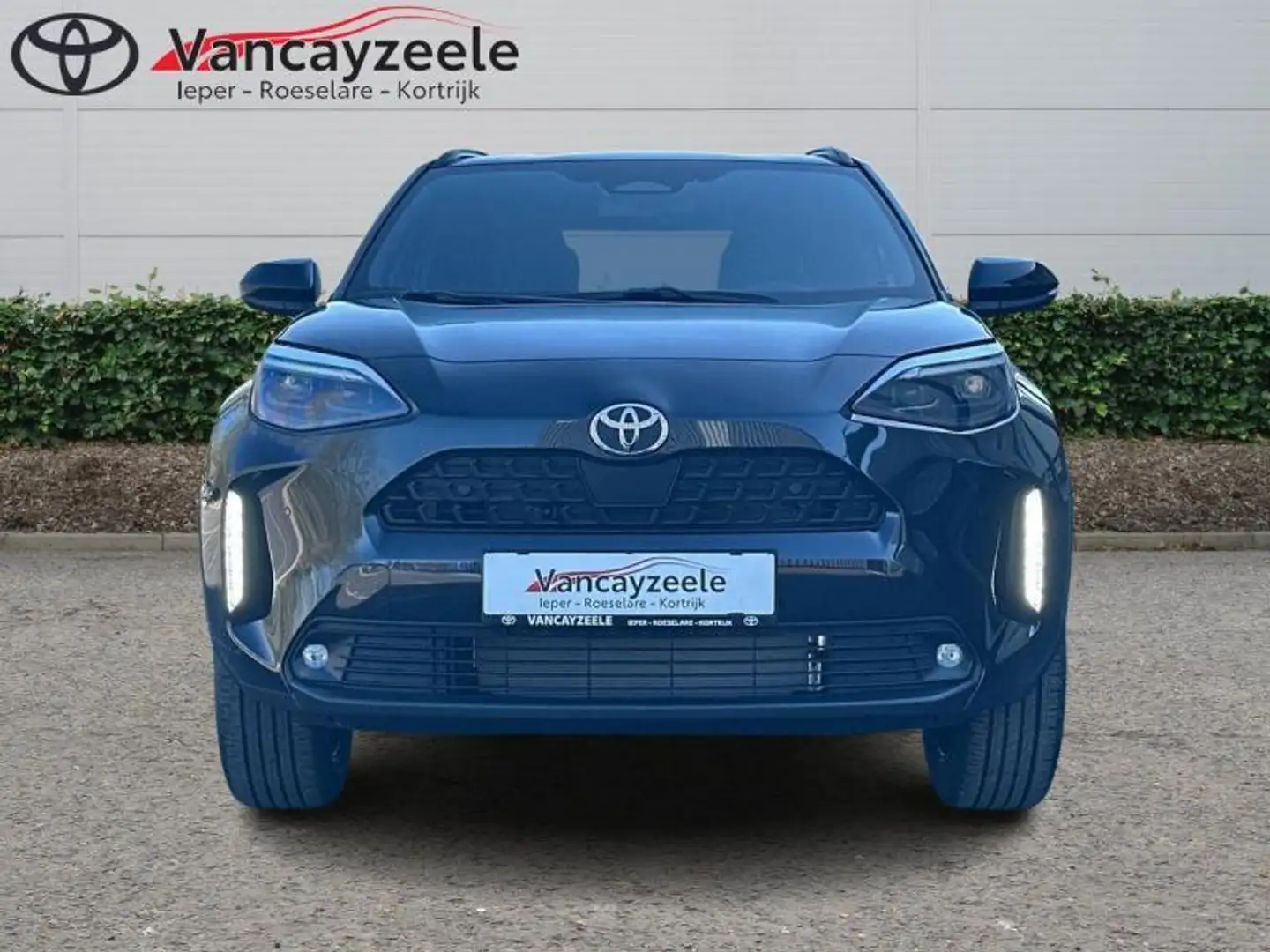 Toyota Yaris Cross Dynamic Plus+cam+nav+sens voor Zwart - 2