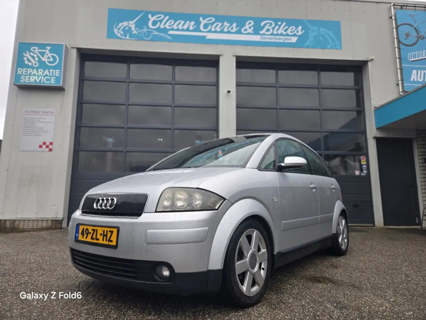 Audi A2 1.4 TDI Gris - 1