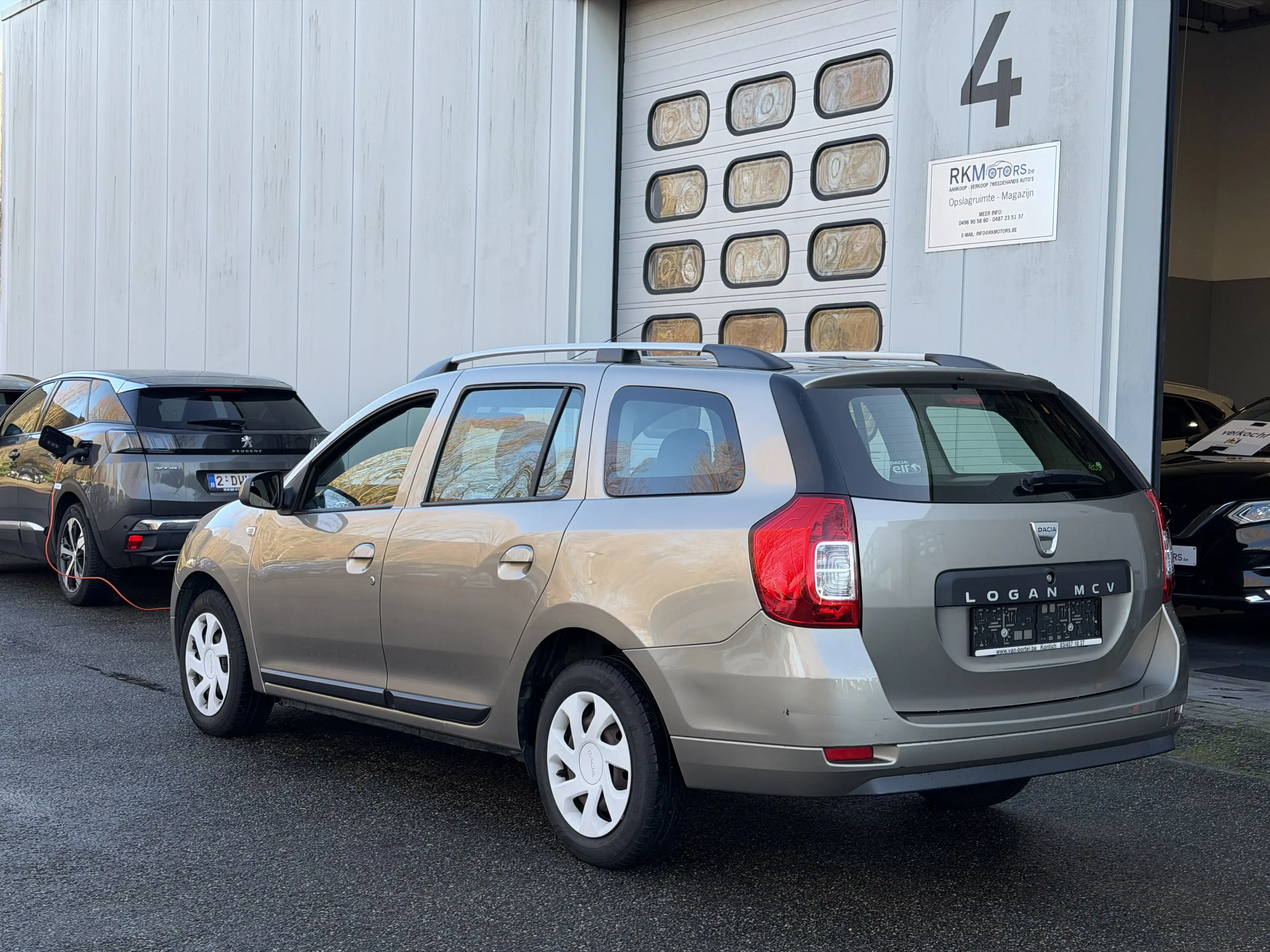 Dacia Logan Logan MCV TCe 90 Prestige — photo 6