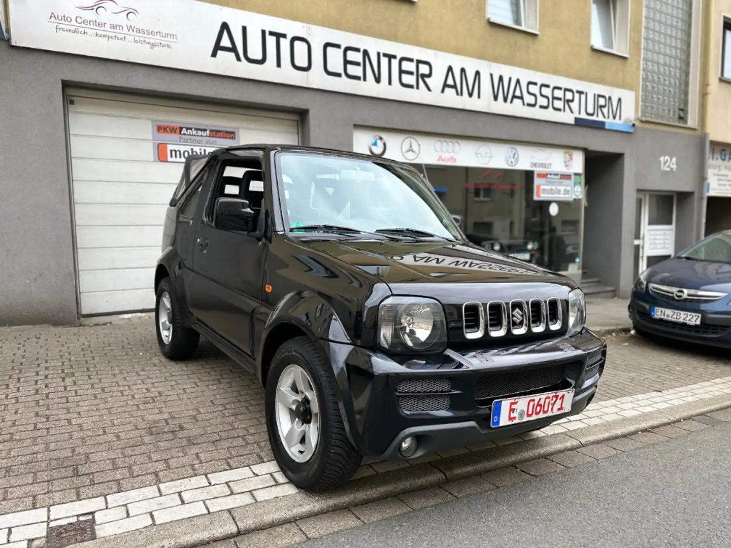 Suzuki Jimny Club Rock am Ring Cabrio Klima Schwarz - 2