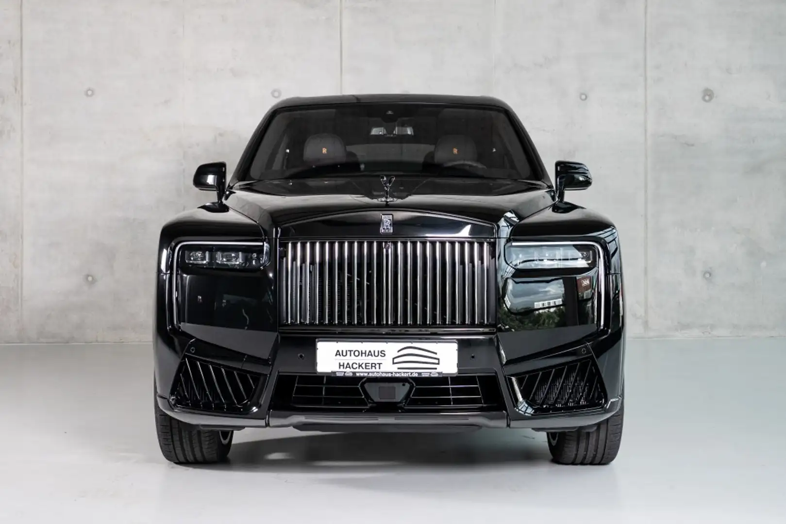Rolls-Royce Cullinan BLACK BADGE FACELIFT GUCCI 3 CARS STOCK Negro - 2