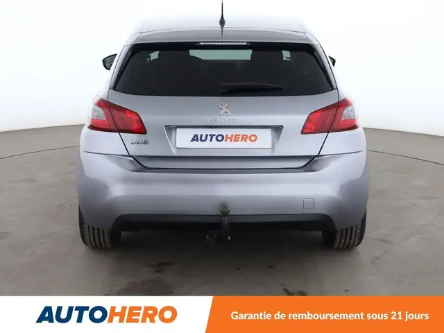 Peugeot 308 view 5
