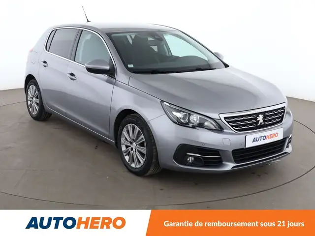 Peugeot 308 view 8