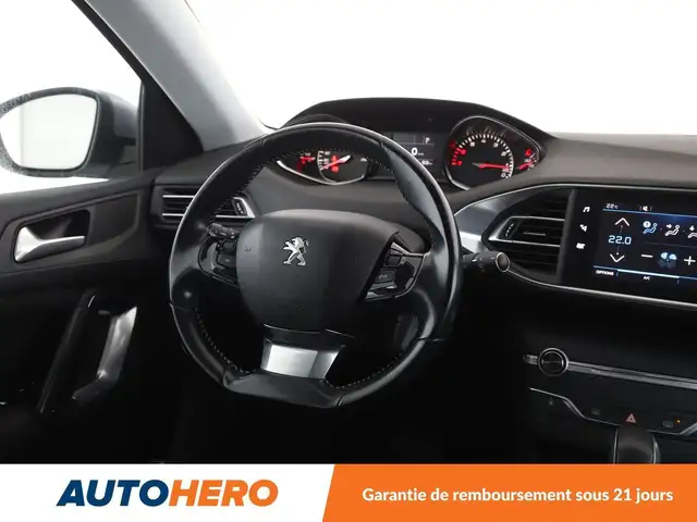 Peugeot 308 view 13