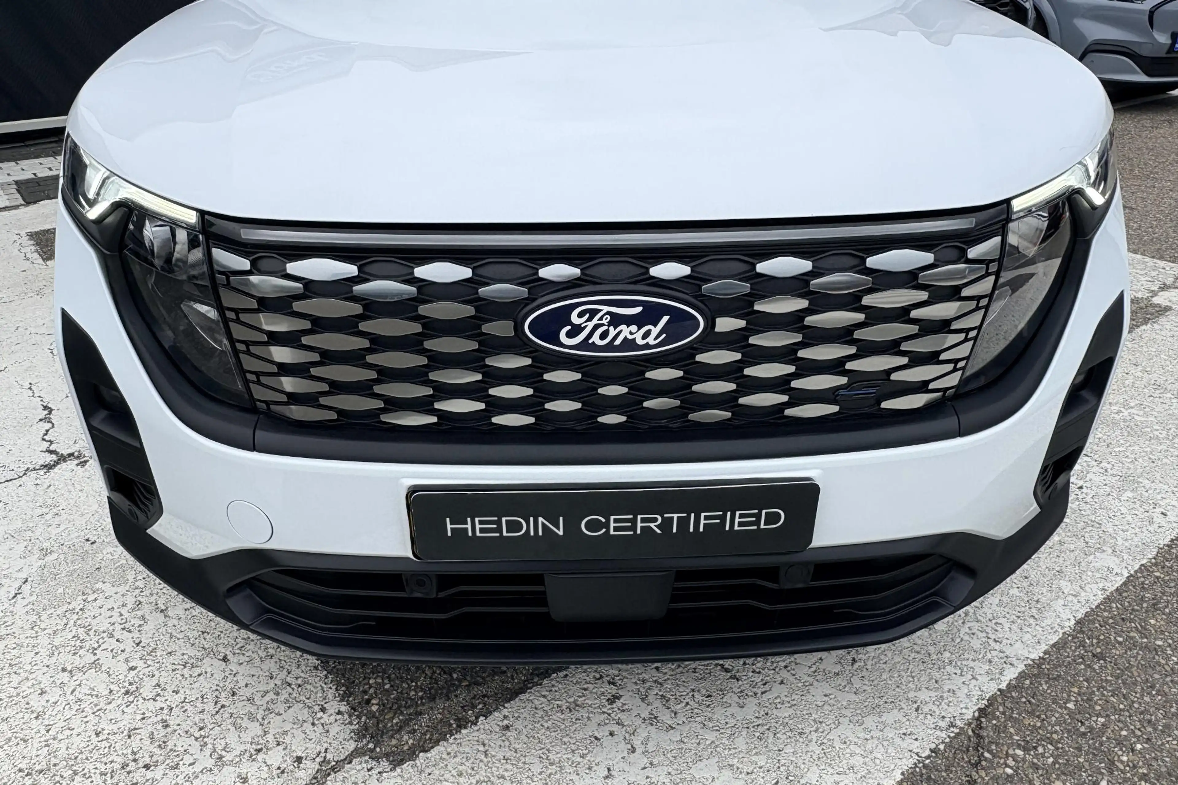 Ford Transit Courier E-Transit Trend 44 kWh Driver Ass Pack | Trekhaak — photo 5