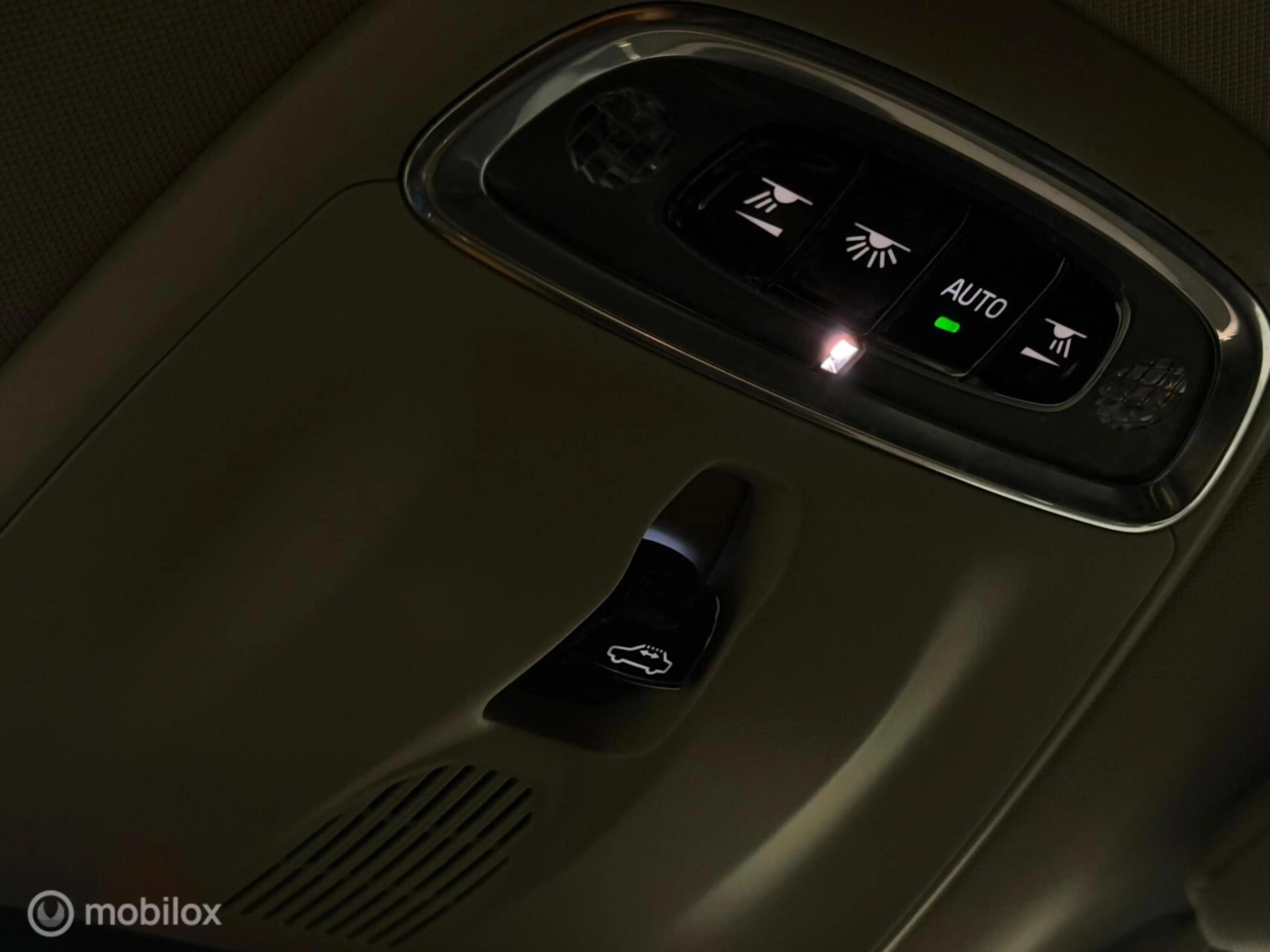 Volvo XC90 2.0 T8 Twin Engine AWD Panorama/Memory/7 persoons — photo 20