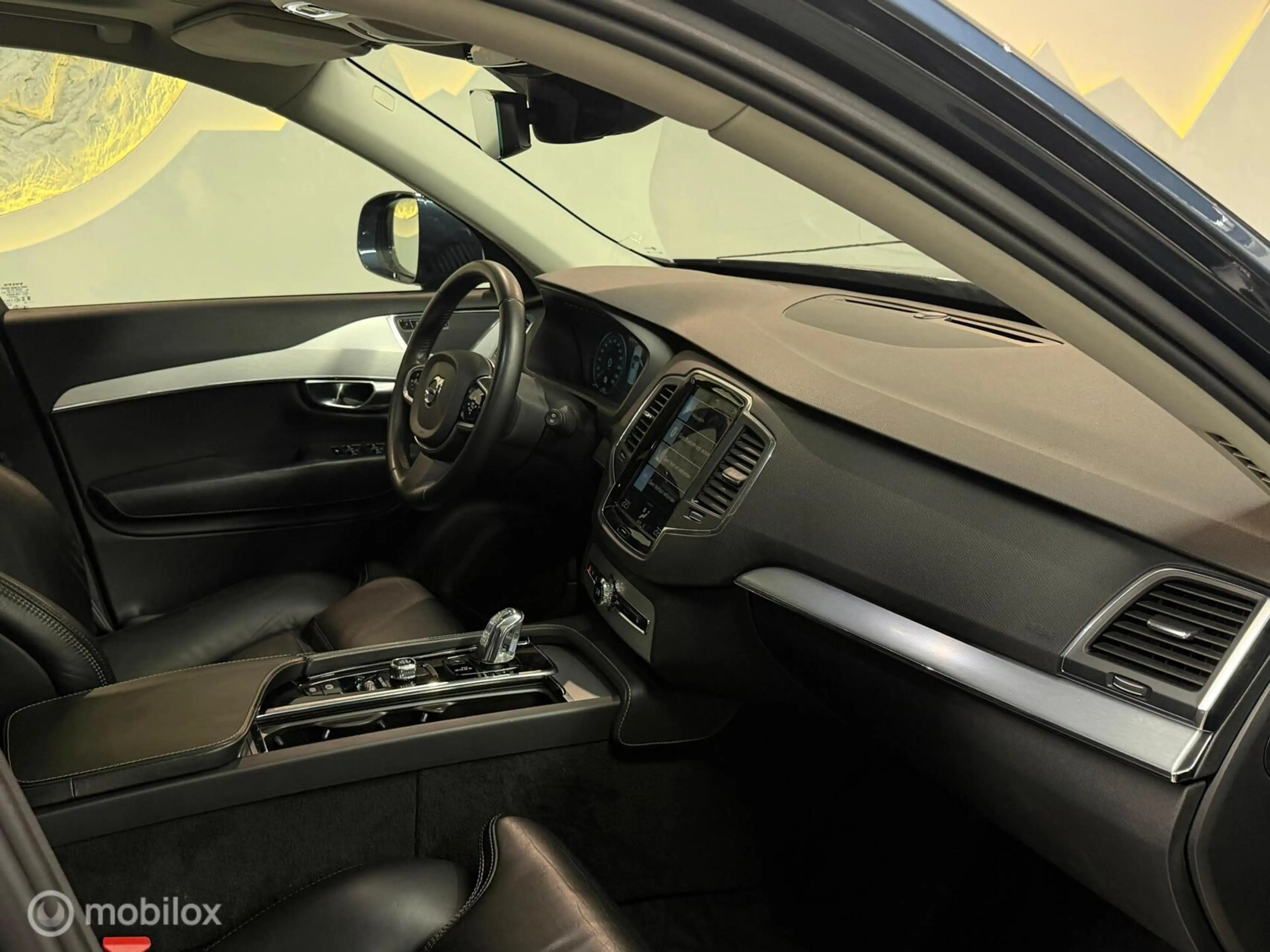 Volvo XC90 2.0 T8 Twin Engine AWD Panorama/Memory/7 persoons — photo 38