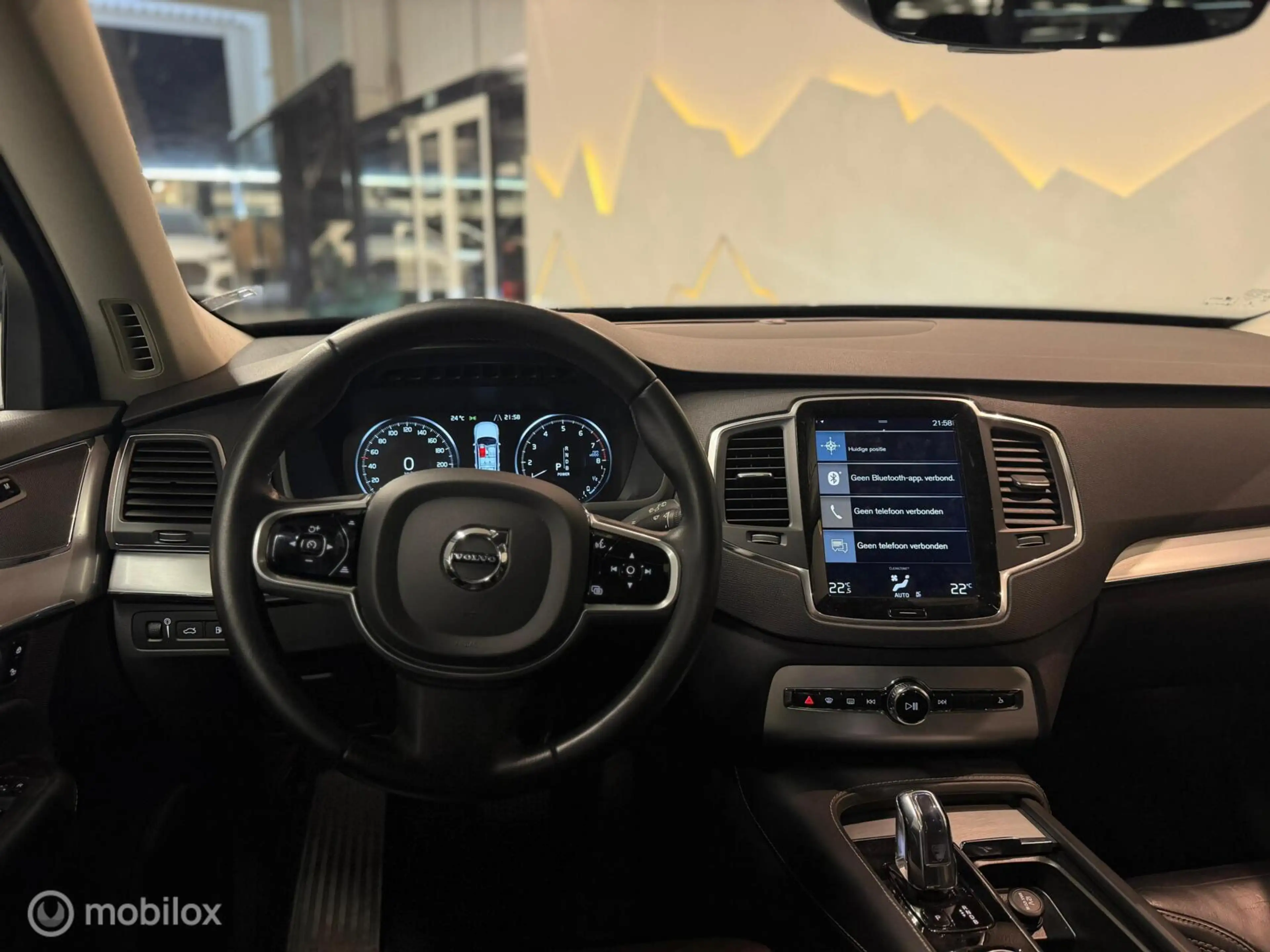 Volvo XC90 2.0 T8 Twin Engine AWD Panorama/Memory/7 persoons — photo 29