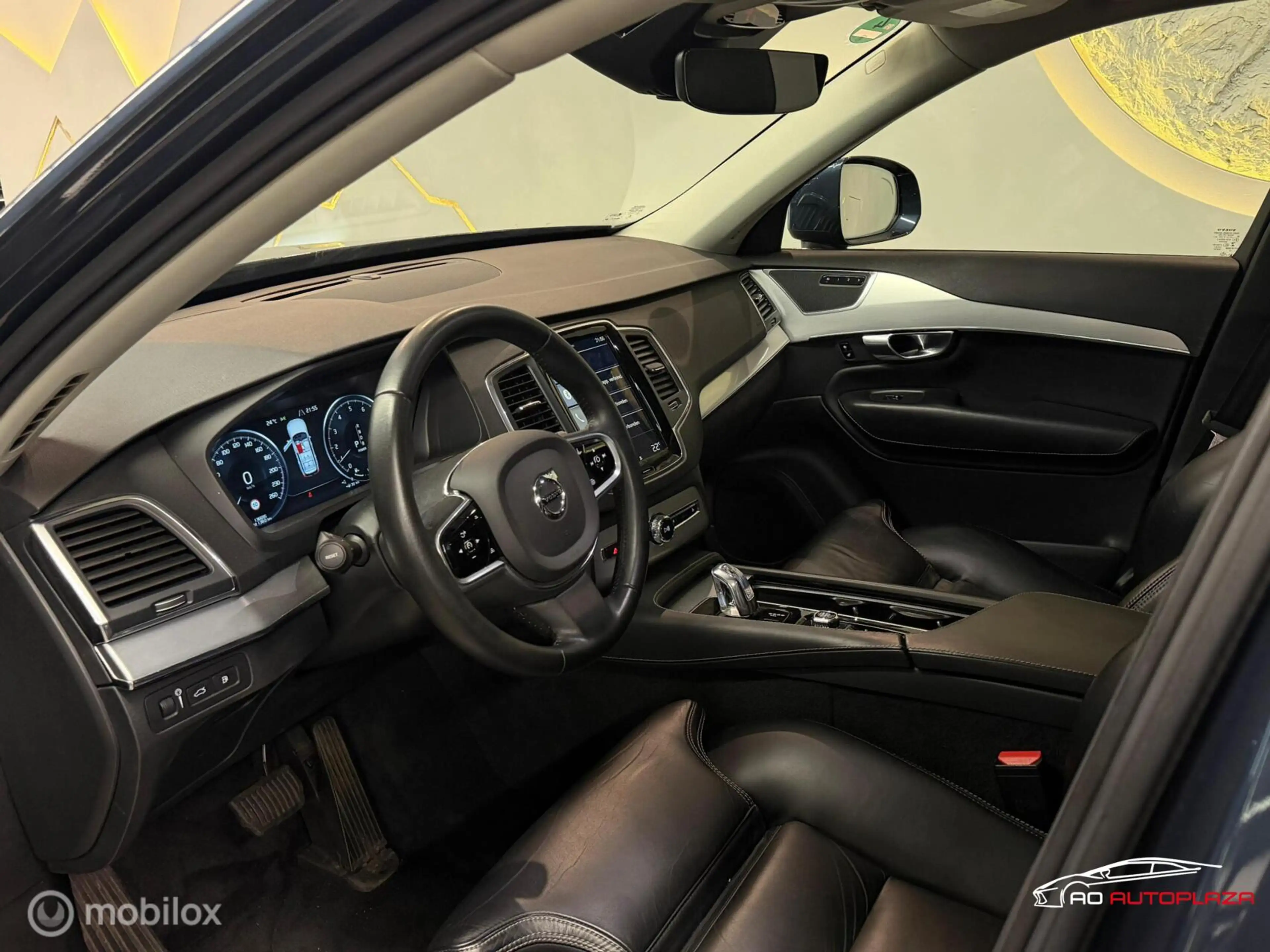 Volvo XC90 2.0 T8 Twin Engine AWD Panorama/Memory/7 persoons — photo 3