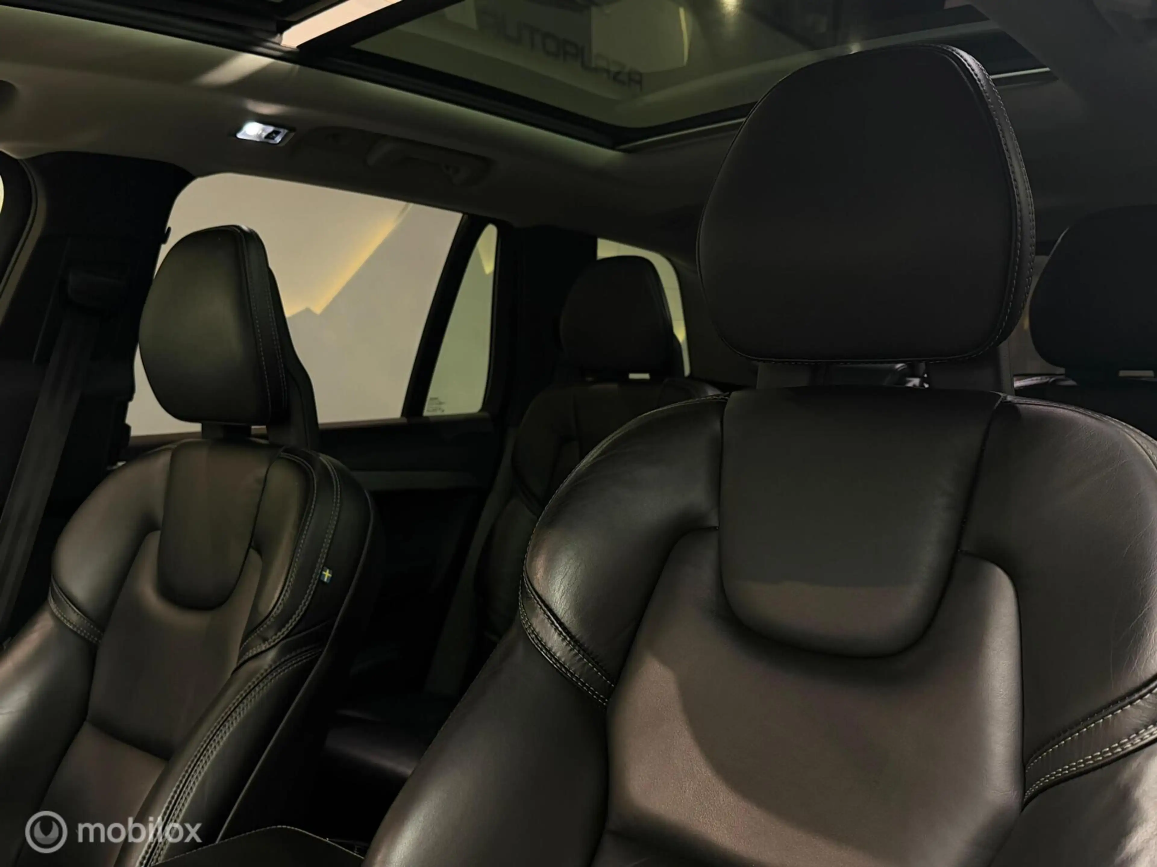 Volvo XC90 2.0 T8 Twin Engine AWD Panorama/Memory/7 persoons — photo 17