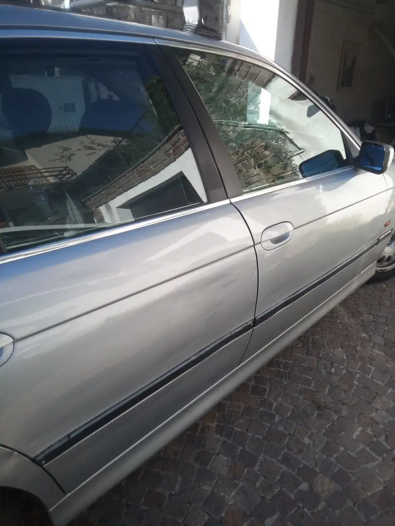 BMW 525 525tds Touring 2airbag auto - 2