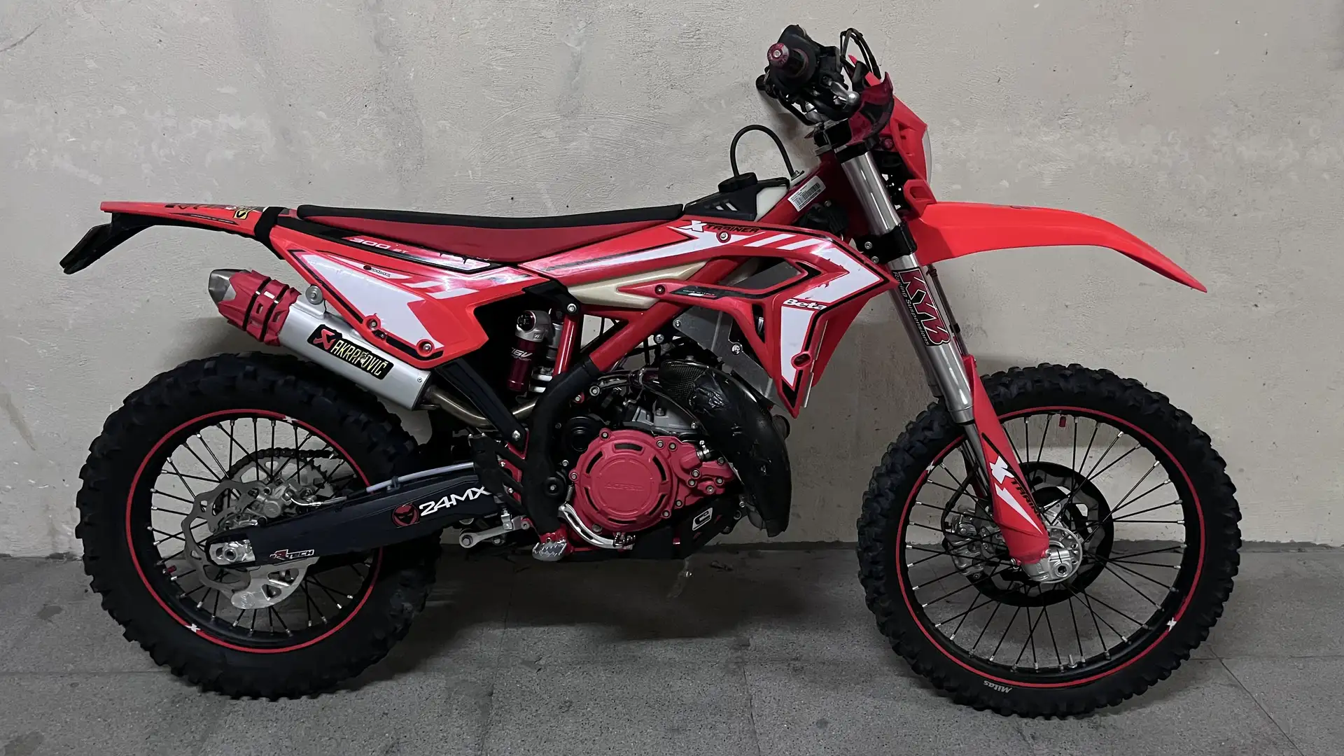 Beta Xtrainer 300 MY2024 Rojo - 2