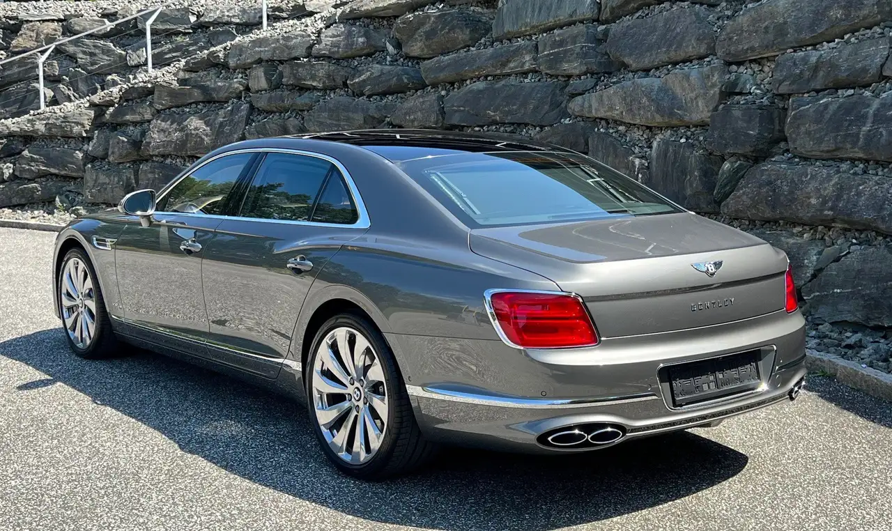 Bentley Flying Spur 2021