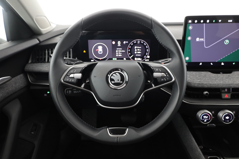 Skoda Superb Combi 2.0 TDI DSG 4x4 Selection ACC AHK — photo 14