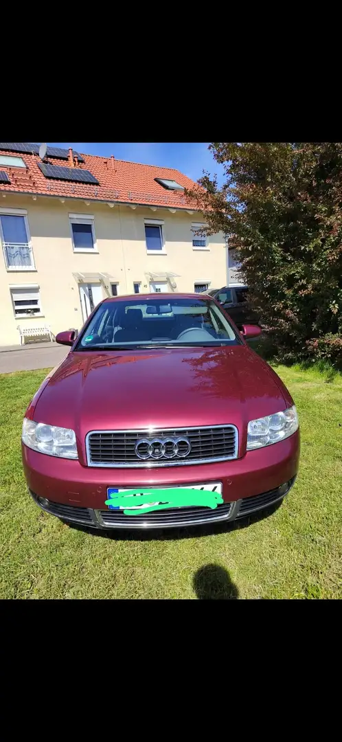 Audi A4 2.0 - 1