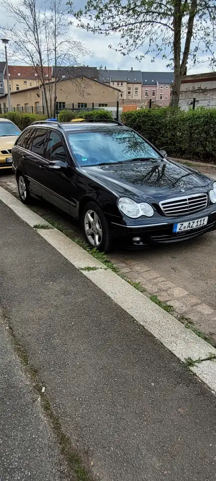 Mercedes-Benz C 230