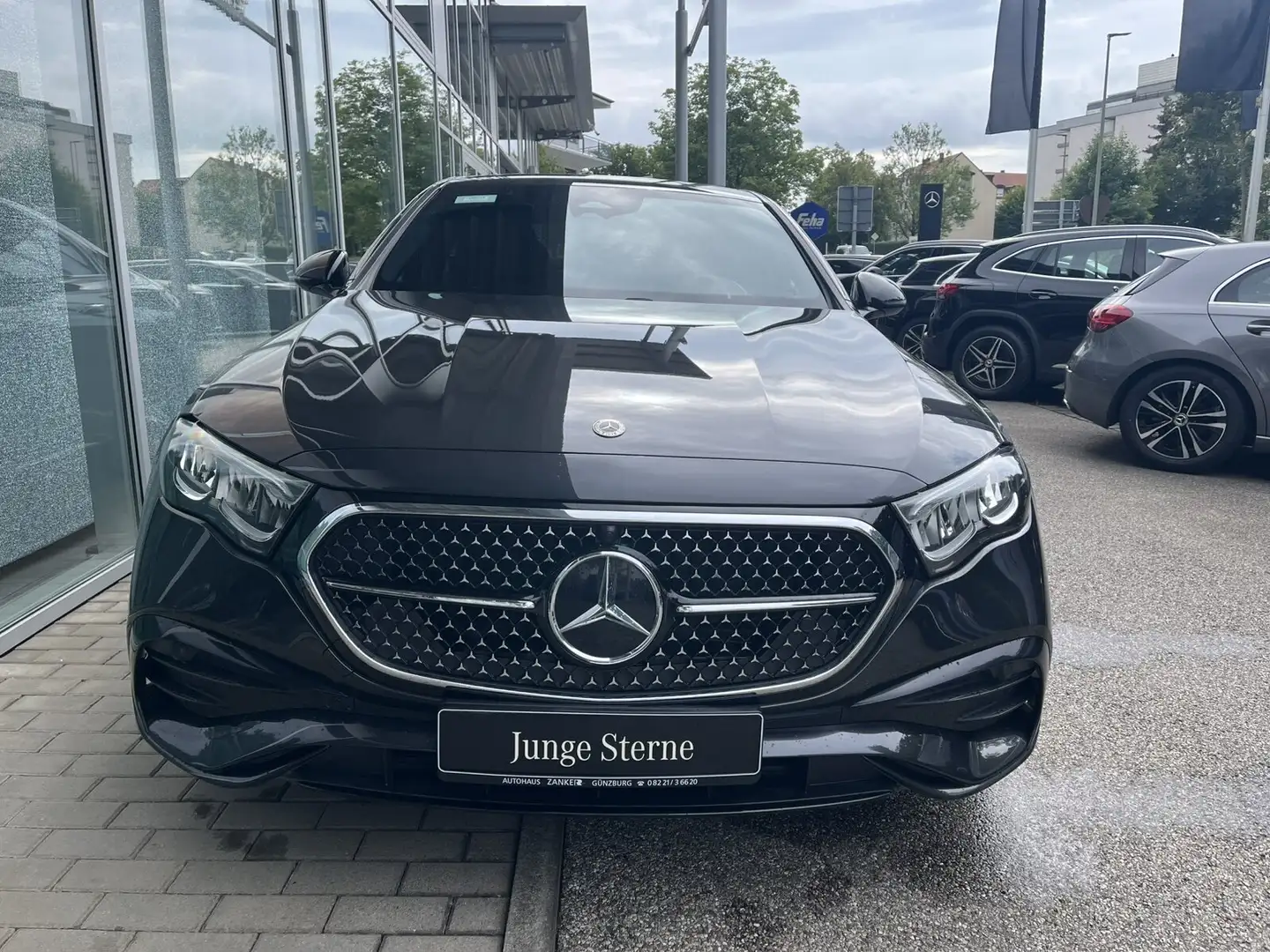 Mercedes-Benz E 200 E 200 Limousine AMG Advanced*DISTRONIC*CAM*LED Gris - 2