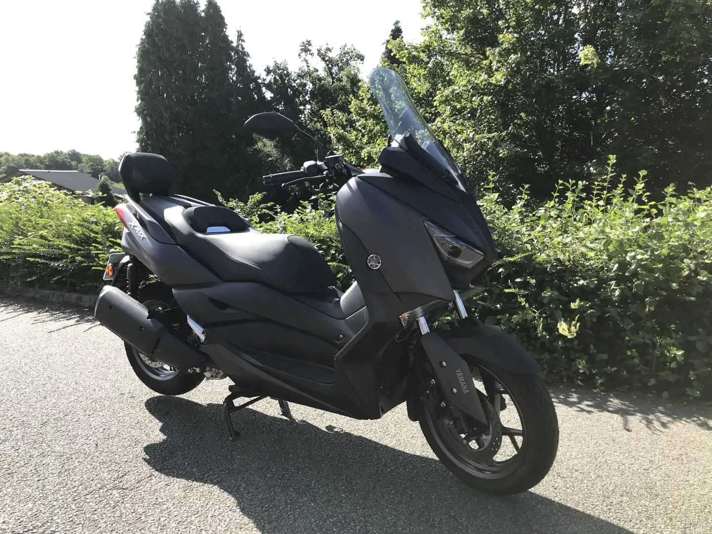 Yamaha X-Max 300 Gris - 1