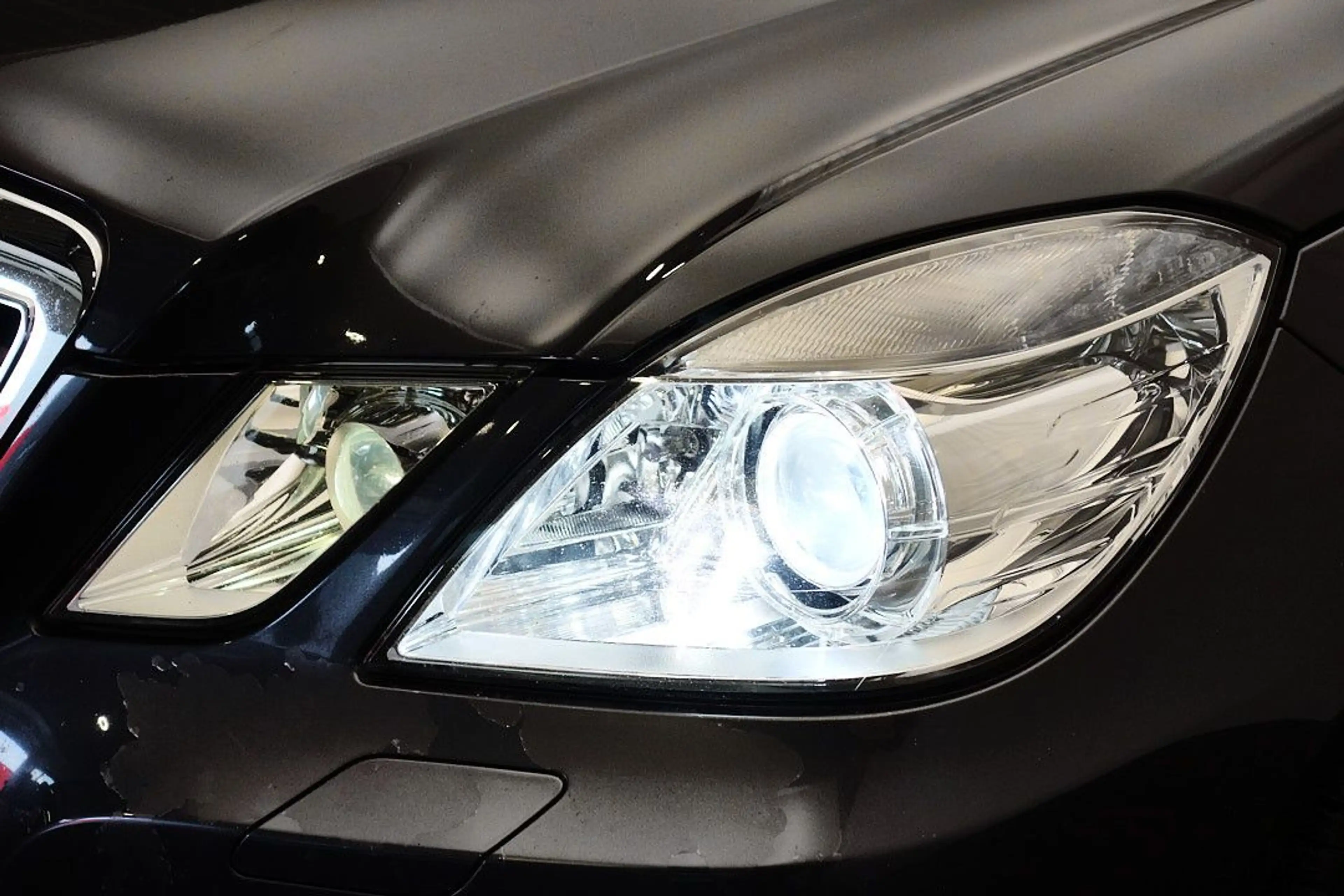 Mercedes-Benz E 200 CGI AVANTGARDE BE Bi-XENON+E-SITZE+SCHIEBE — photo 29