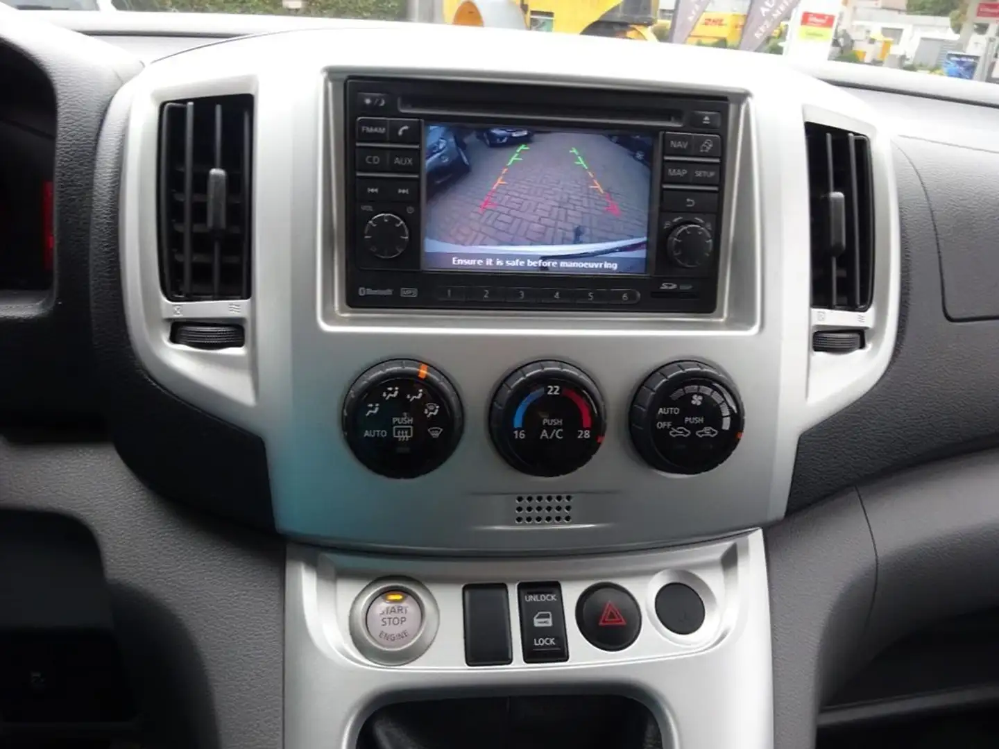Nissan NV200 1.6 Combi Fehér - 2