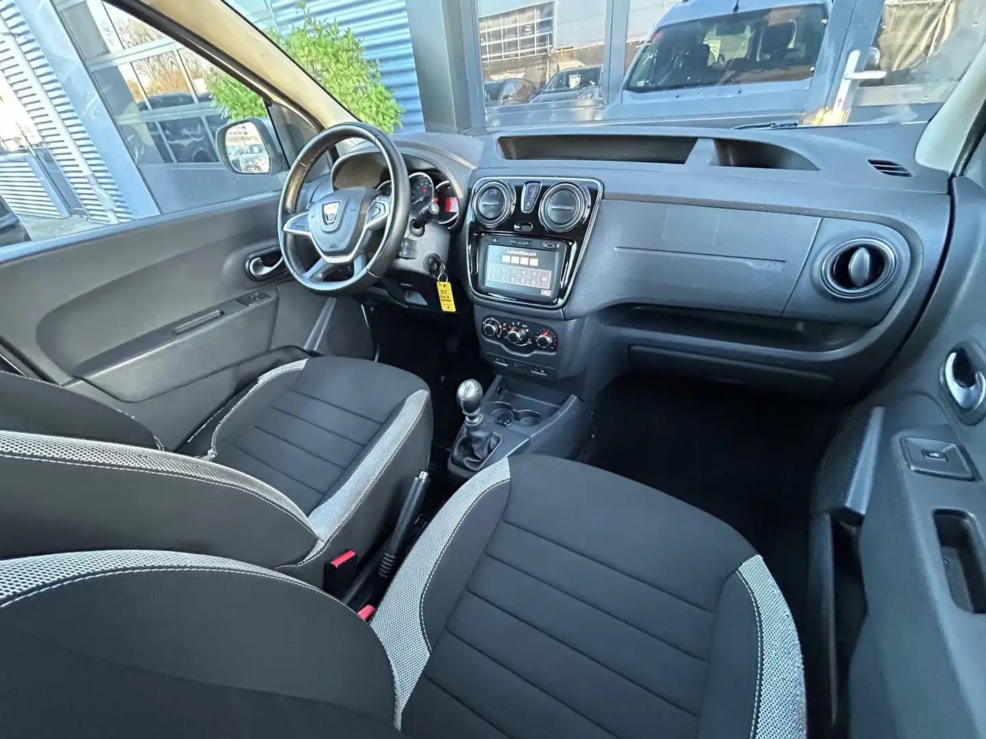 Dacia Dokker 1.3 TCe Comfort Navi|Applecarplay|Stoelverwarming| Weiß - 2